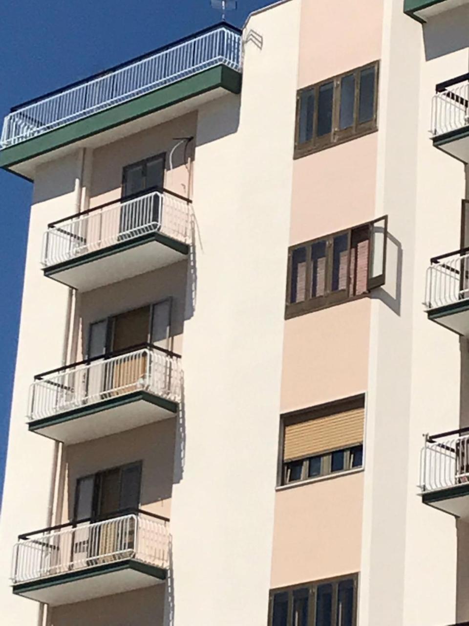 B&B Piazza Marconi Manfredonia Exterior photo